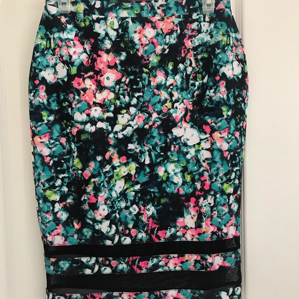 Cute floral Midi Skirt